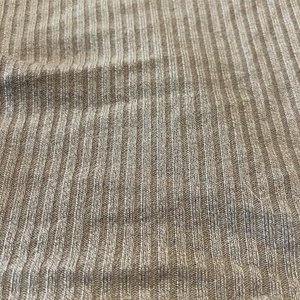 Women's Ribbed Tan Top - Picture 4 of 4
